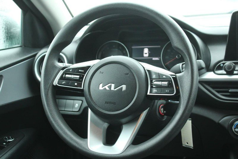 Used 2024 Kia Forte LXS image 14
