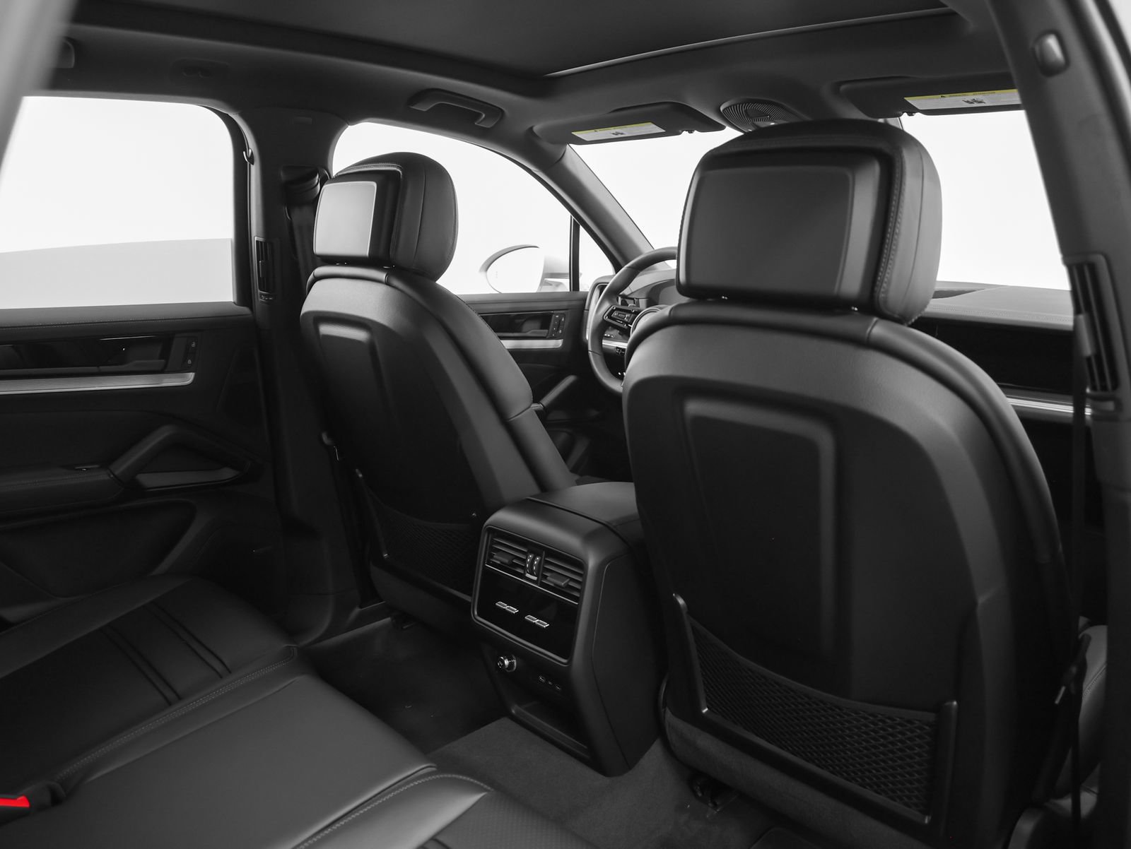 New 2026 Porsche Cayenne S AWD/4WD image 31