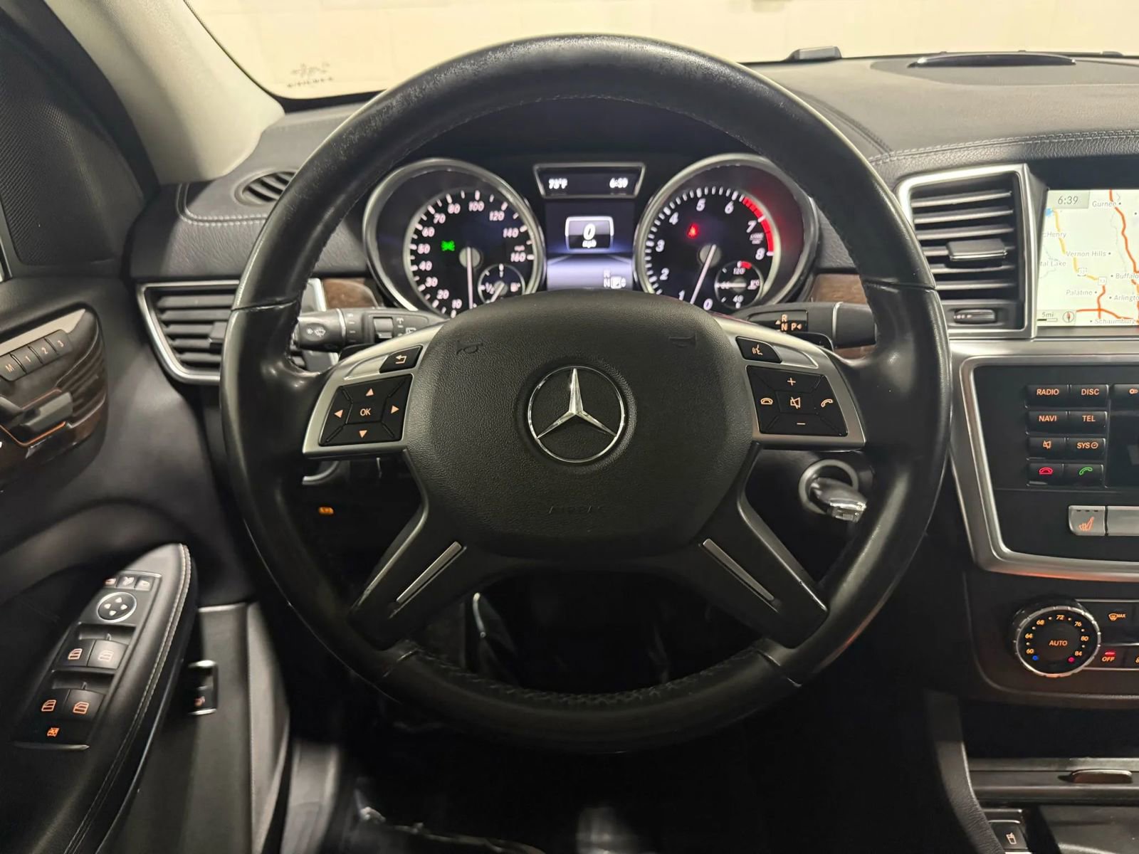 Used 2014 Mercedes-Benz GL 450 4MATIC image 21
