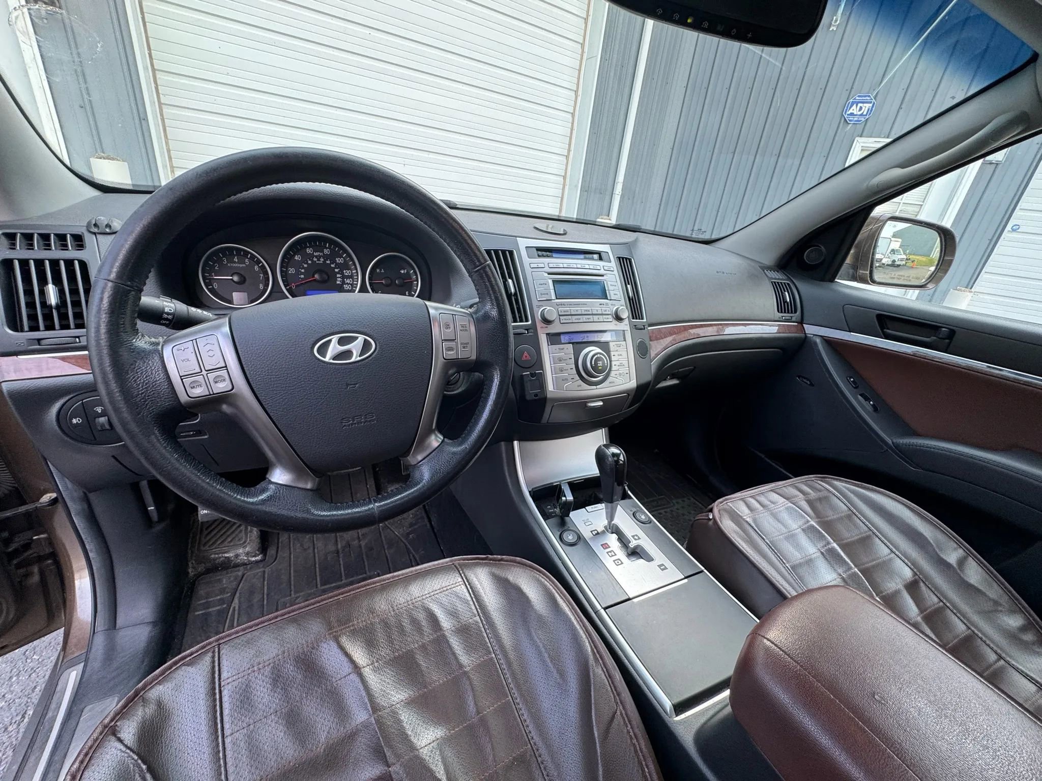 Used 2011 Hyundai Veracruz Limited image 9