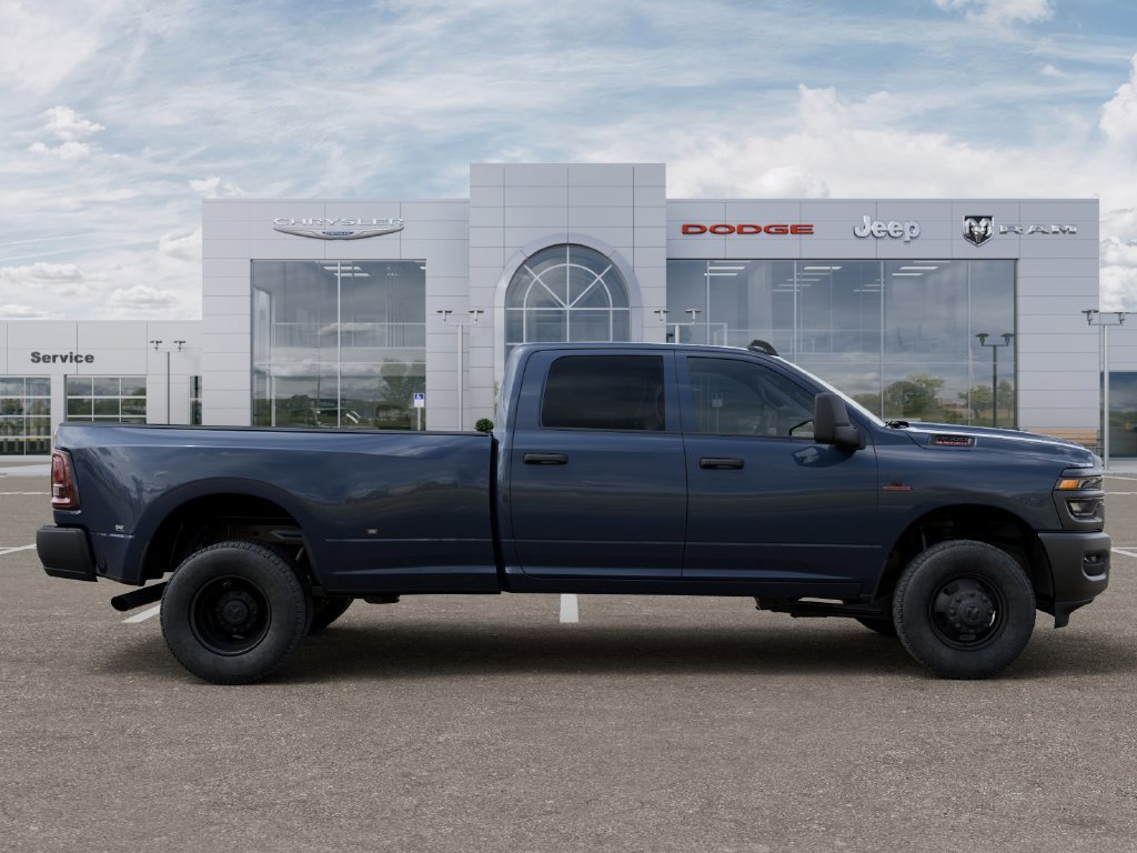 New 2026 RAM 3500 Tradesman AWD/4WD image 21