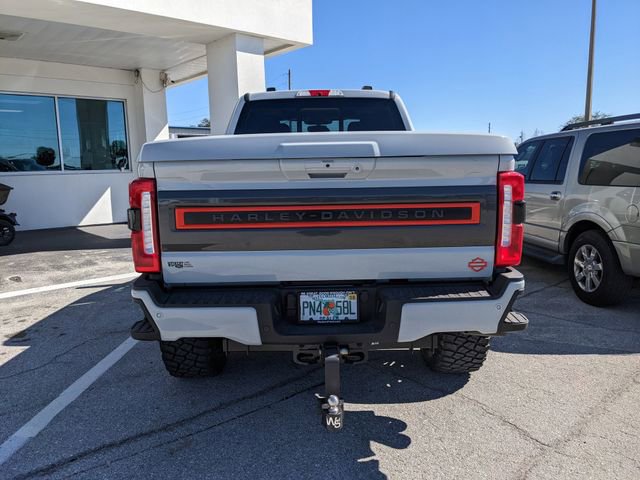 New 2026 Ford F250 Lariat w/ Black Appearance Package image 8