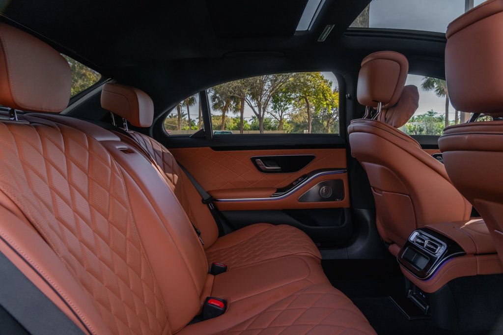 Used 2023 Mercedes-Benz S 580 4MATIC Sedan image 24