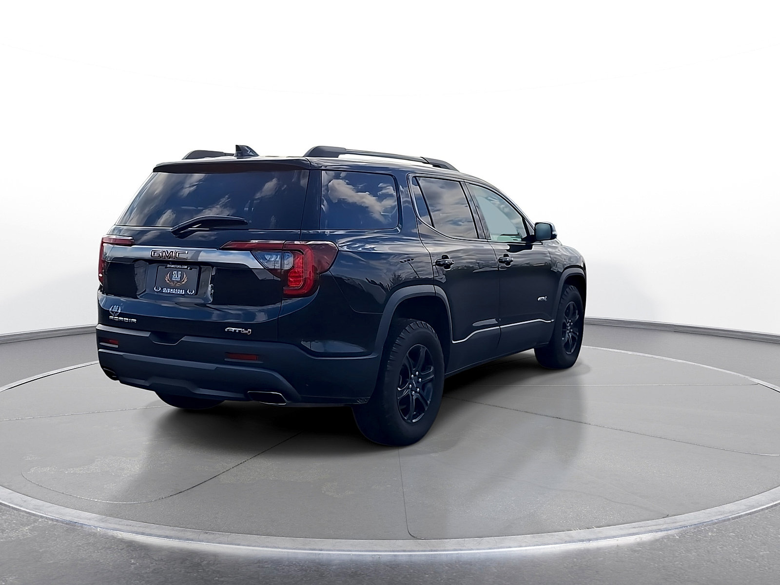 Used 2023 GMC Acadia AT4 AWD/4WD image 8