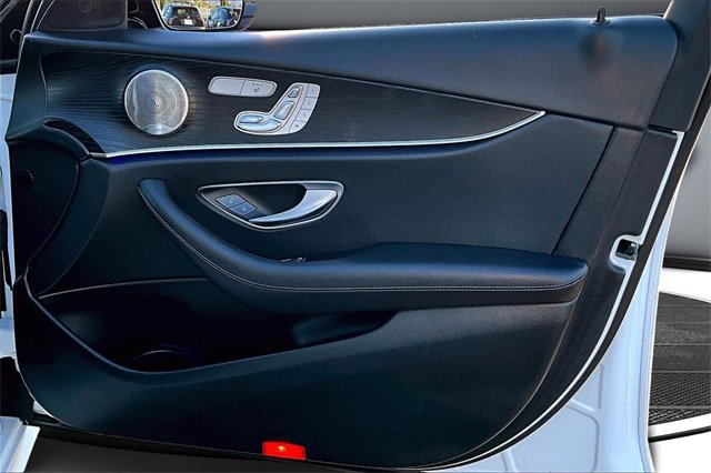 Used 2023 Mercedes-Benz E 350 Sedan image 27