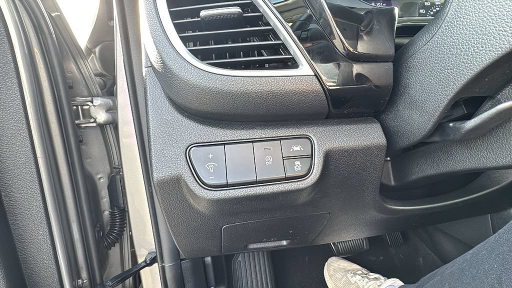 Used 2023 Kia Seltos EX AWD/4WD image 15
