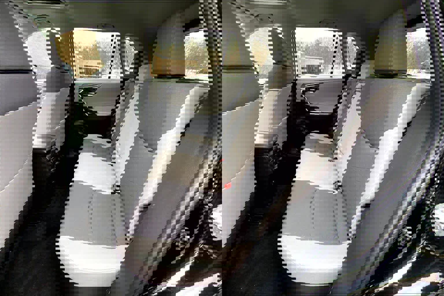 Used 2023 Toyota RAV4 XLE w/ Convenience Package image 20