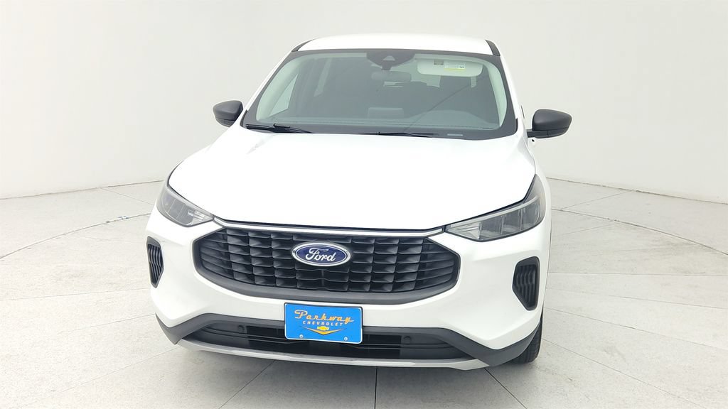 Used 2025 Ford Escape Active FWD image 2
