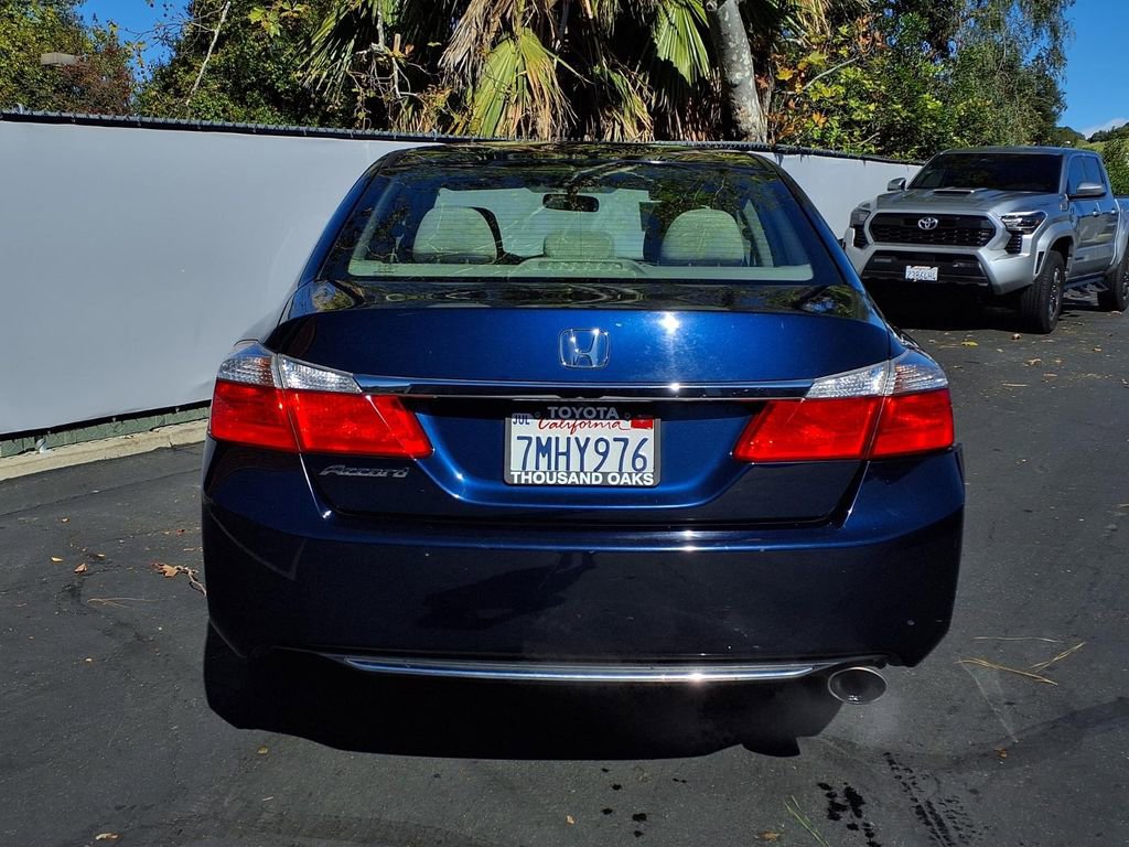 Used 2015 Honda Accord EX image 6