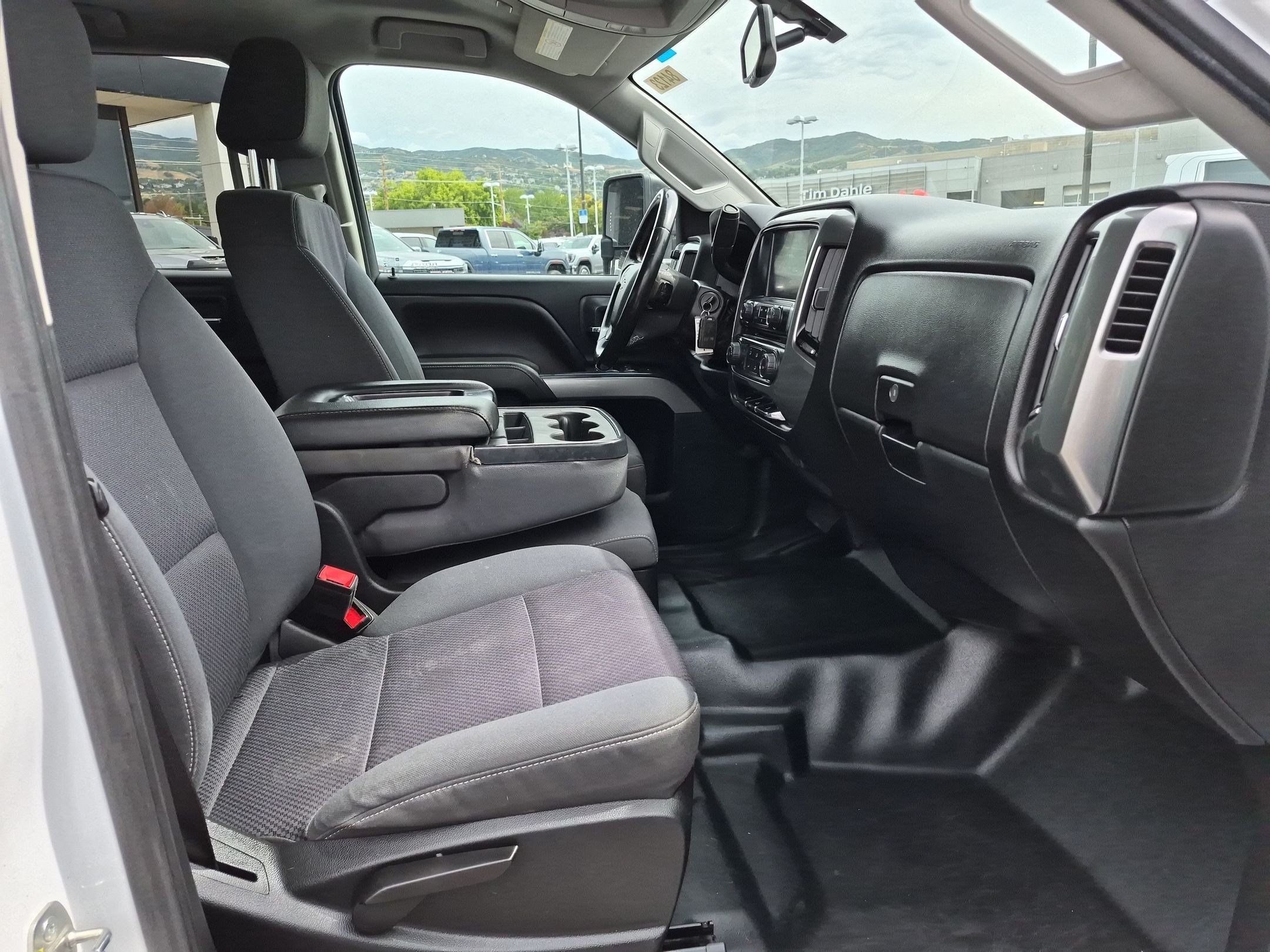 Used 2019 Chevrolet Silverado 2500 LT w/ Z71 Package, Off-Road AWD/4WD image 27