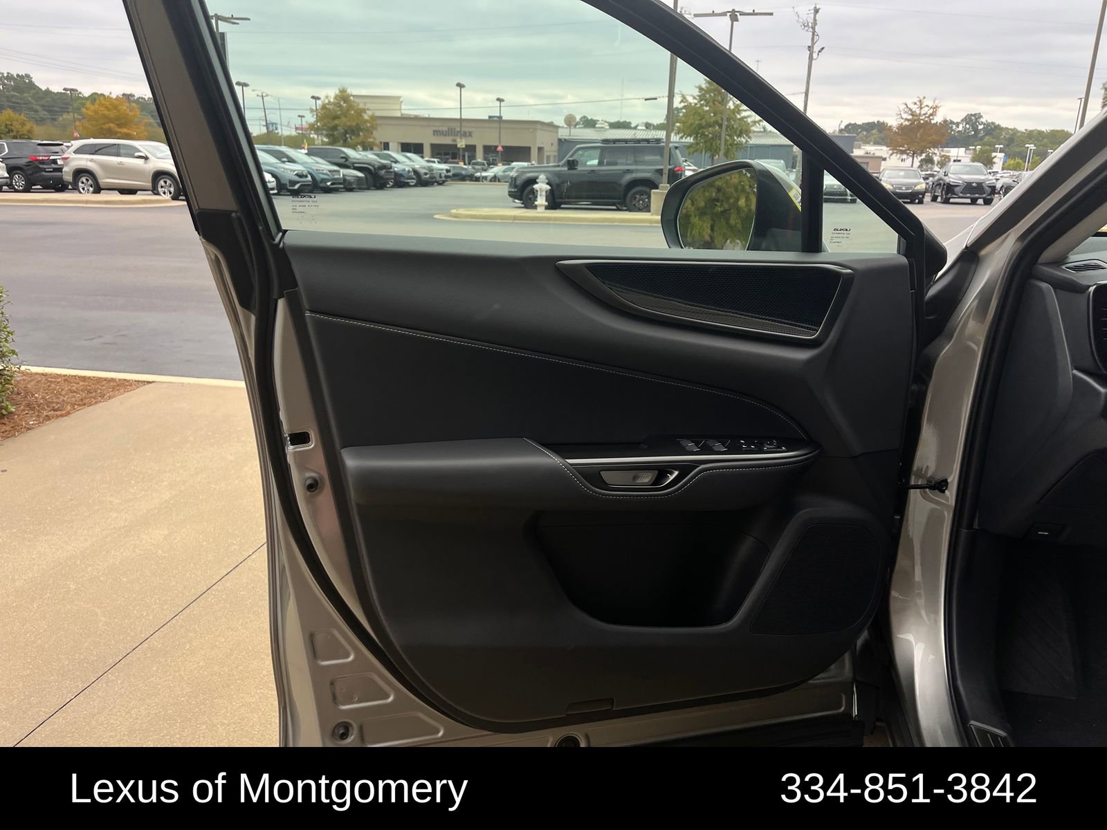 New 2026 Lexus NX 350 AWD image 10