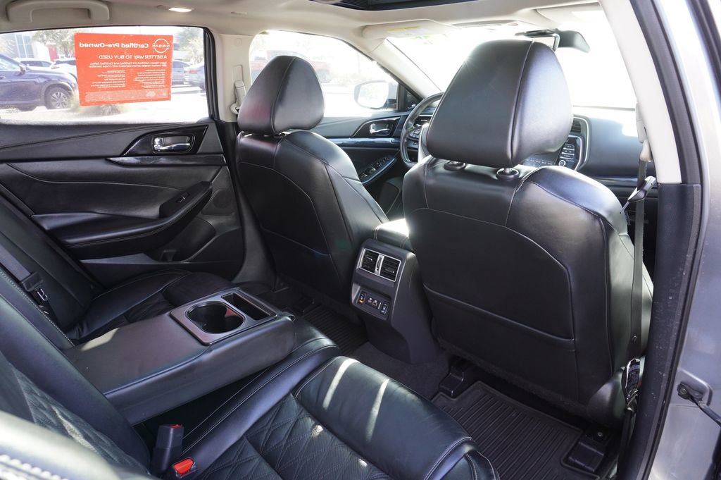 Certified 2023 Nissan Maxima Platinum w/ Sport Mat Group image 10