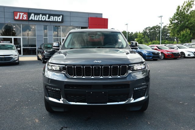 Used 2023 Jeep Grand Cherokee L Limited w/ Luxury Tech Group II AWD/4WD image 2
