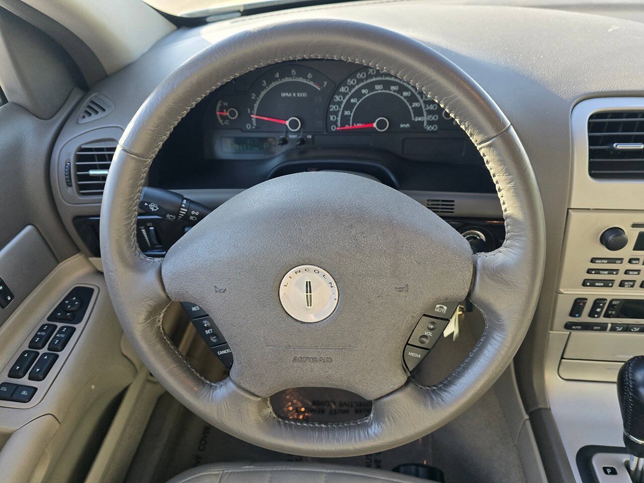 Used 2004 Lincoln LS RWD image 30