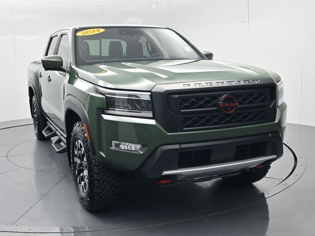 Used 2024 Nissan Frontier PRO-4X w/ Pro Convenience Package image 2