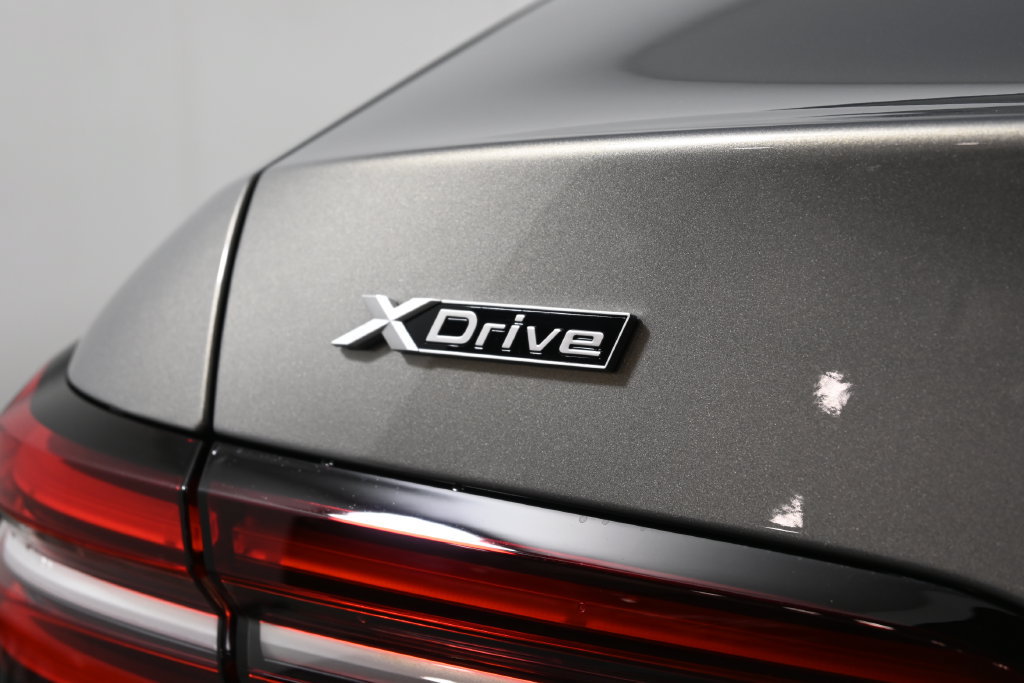 Used 2026 BMW 530i xDrive w/ Premium Package AWD/4WD image 40