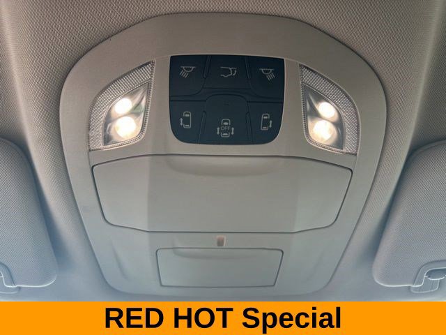 Used 2023 Chrysler Pacifica Touring-L FWD image 20