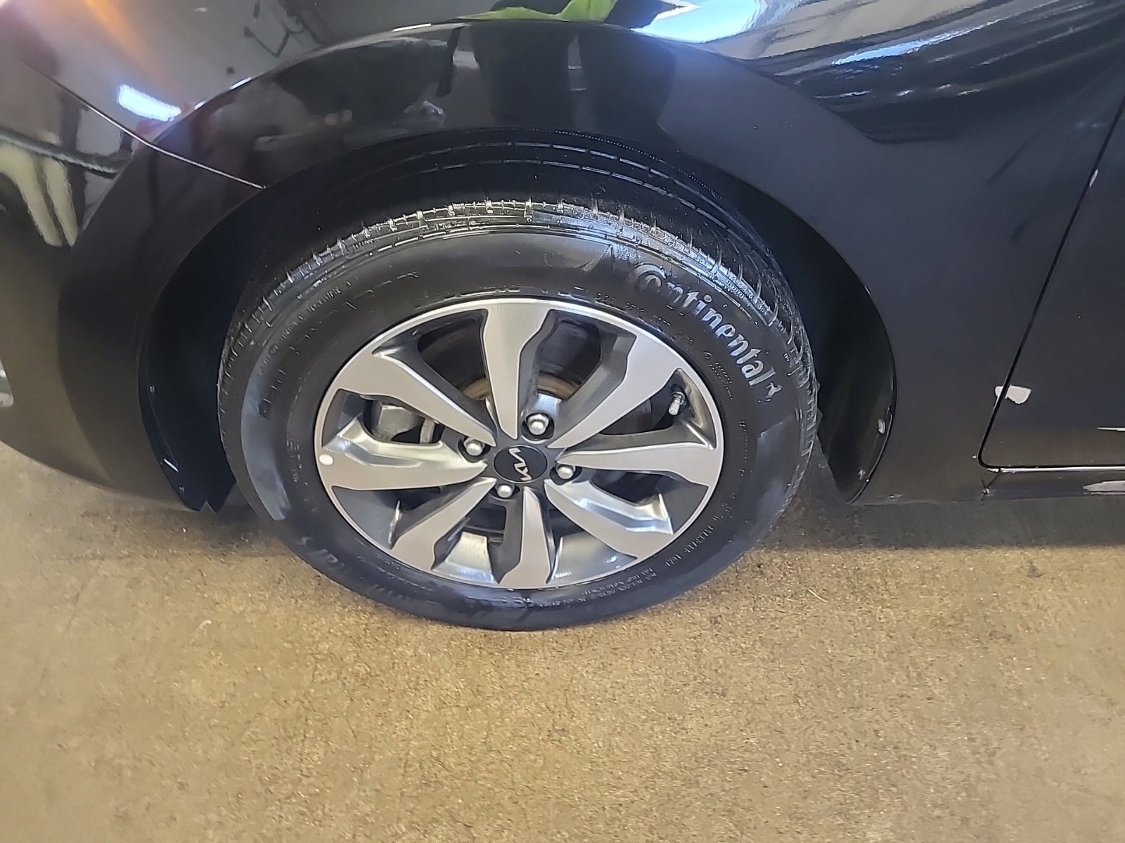 Used 2023 Kia Rio S w/ Technology Package image 15