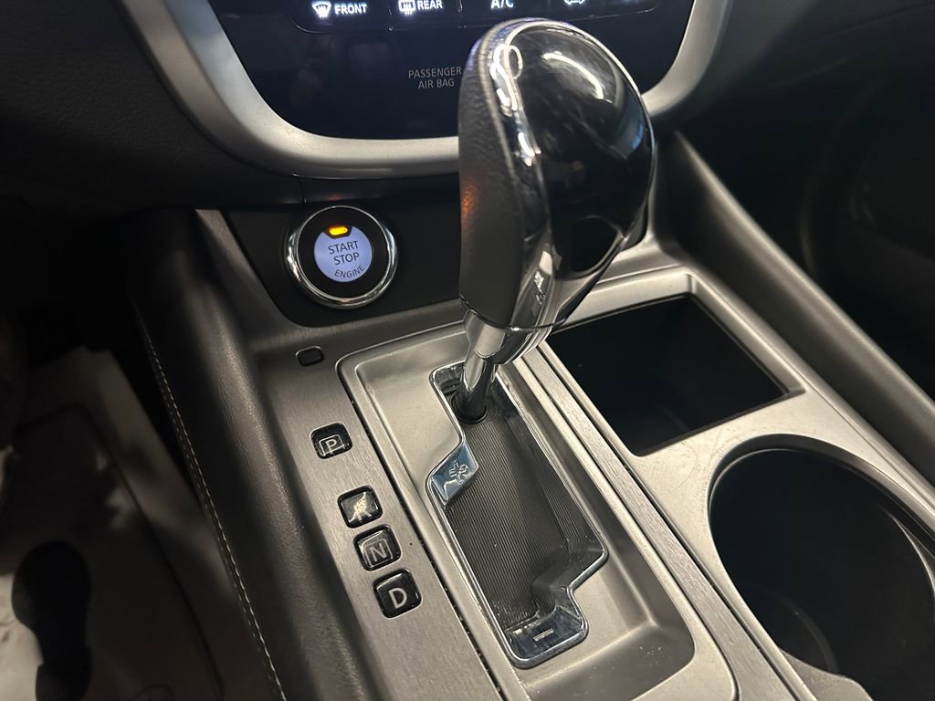 Used 2021 Nissan Murano SV AWD/4WD image 16