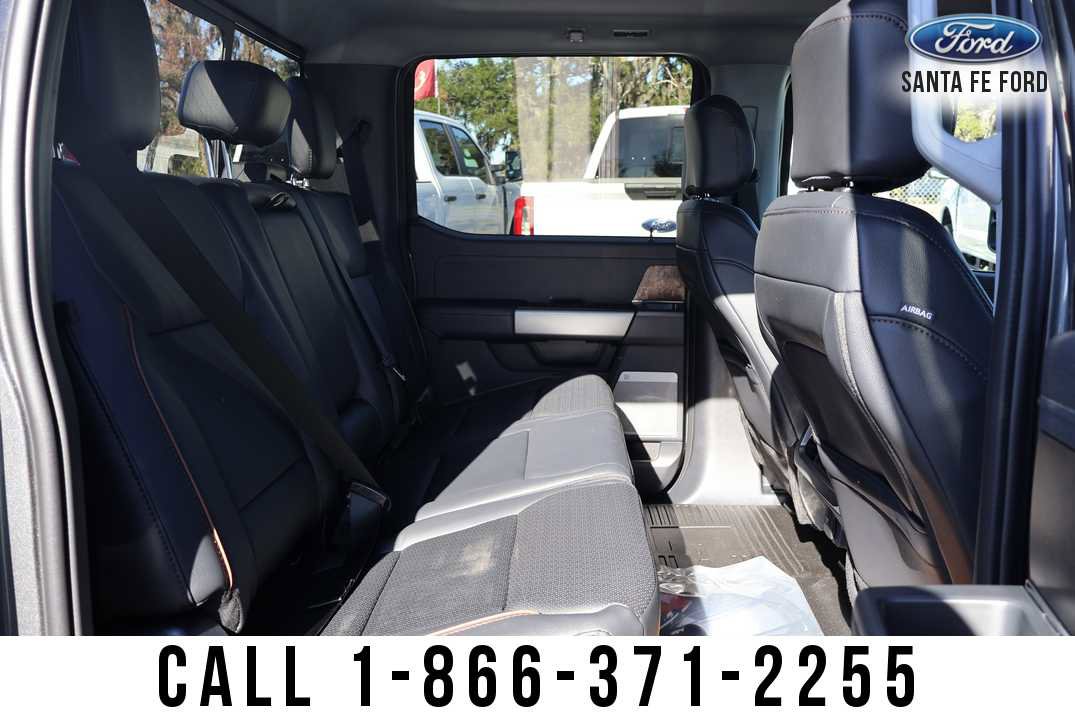 New 2026 Ford F250 Lariat w/ Lariat Ultimate Package AWD/4WD image 32