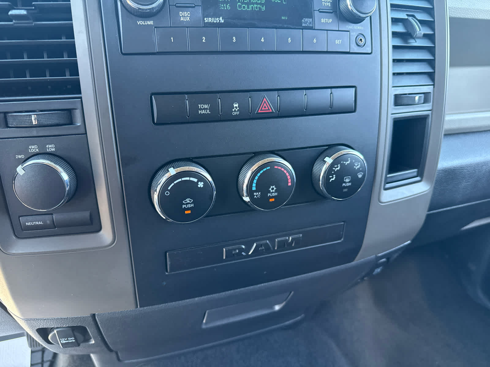 Used 2012 RAM 1500 Express w/ ST Popular Equipment Group AWD/4WD image 21