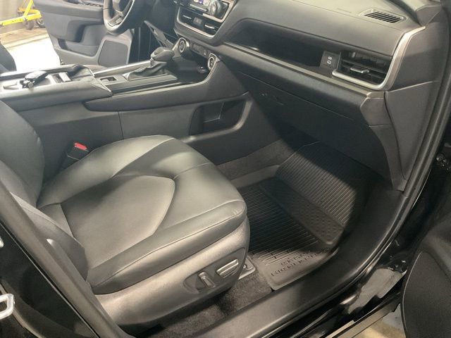 Used 2024 Toyota Grand Highlander AWD image 20