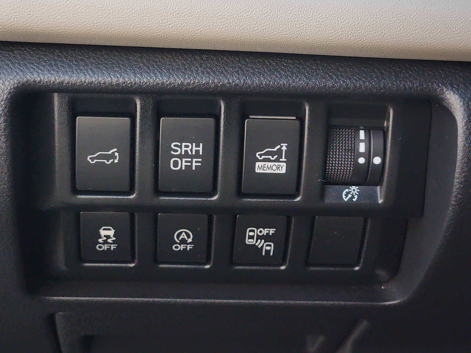 Used 2023 Subaru Forester Limited image 27