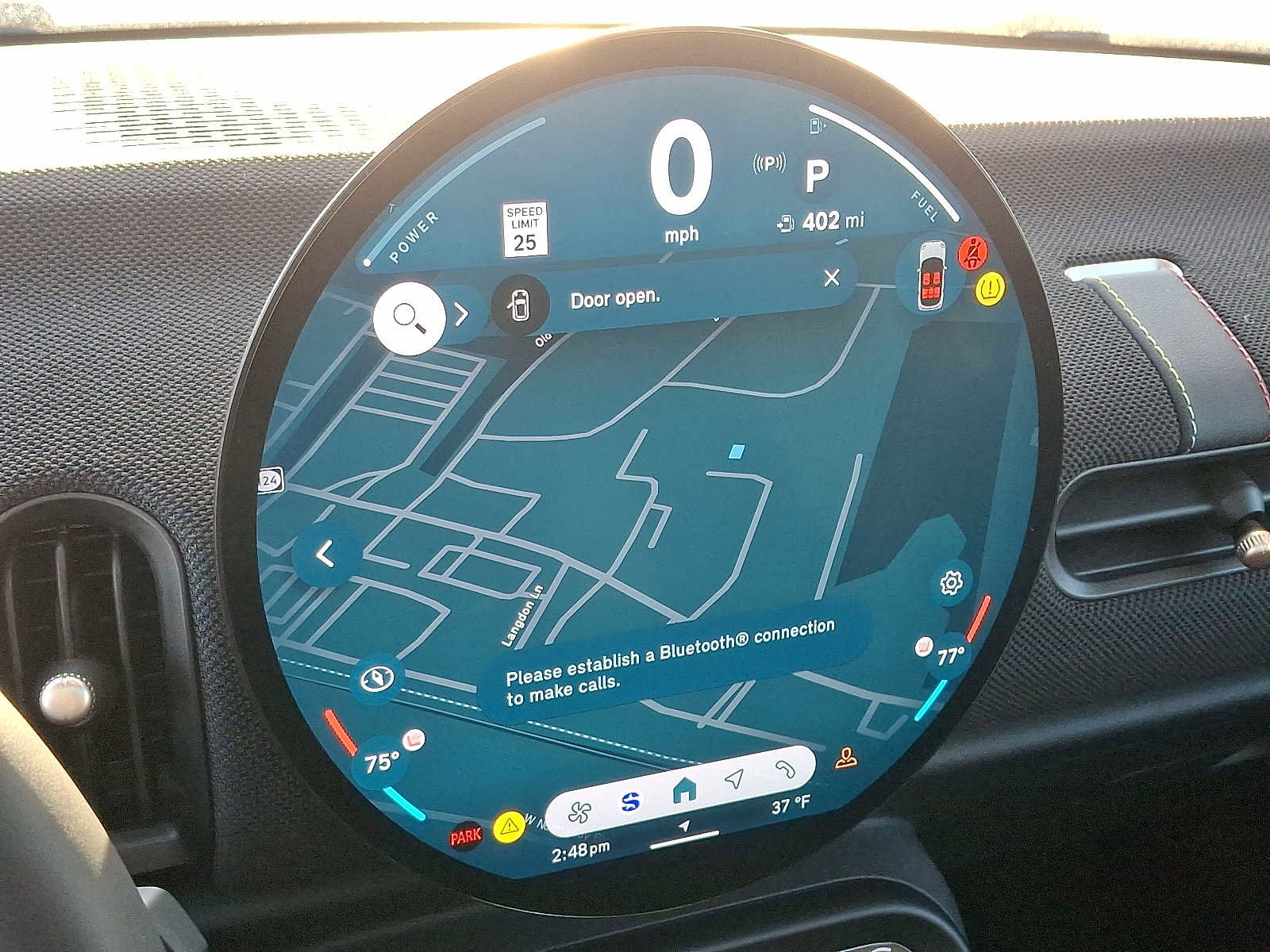 Used 2025 MINI Cooper 4-Door Hardtop image 18