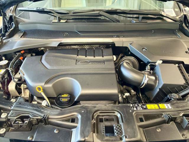 New 2026 Land Rover Discovery Sport Landmark AWD/4WD image 31