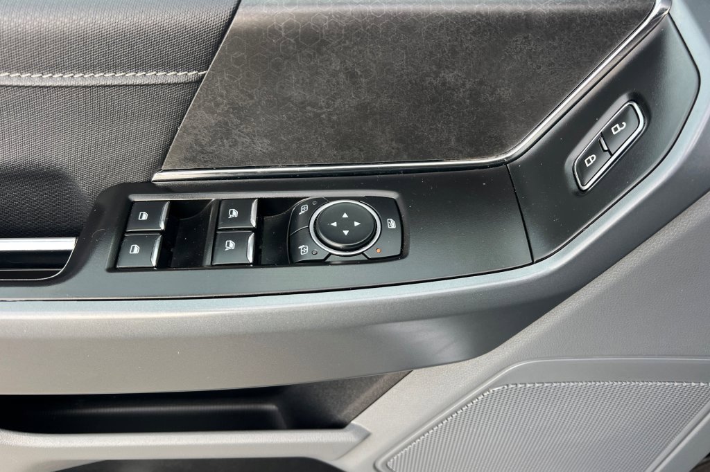 Used 2024 Ford F150 XLT w/ Mobile Office Package image 8