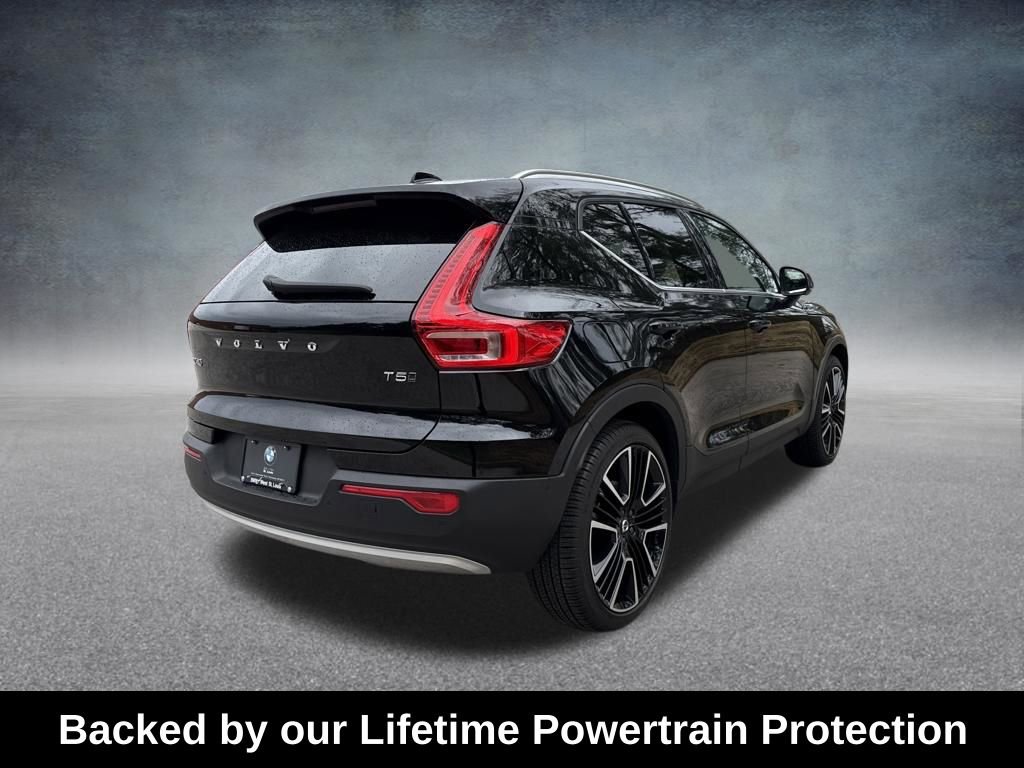Used 2021 Volvo XC40 T5 Inscription w/ Advanced Package image 5