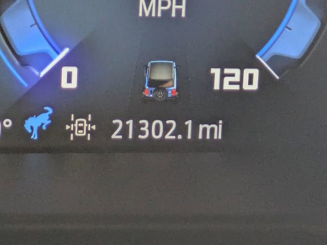 Used 2025 Ford Bronco Badlands image 30