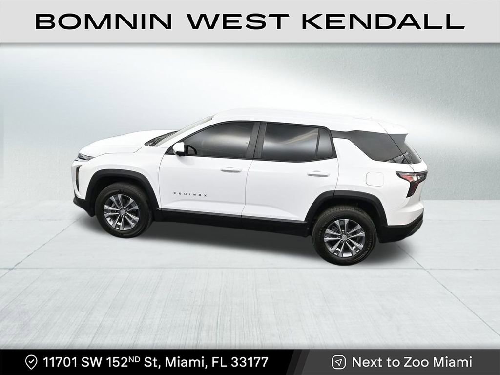 Used 2026 Chevrolet Equinox LT w/ Safety and Technology Package image 14