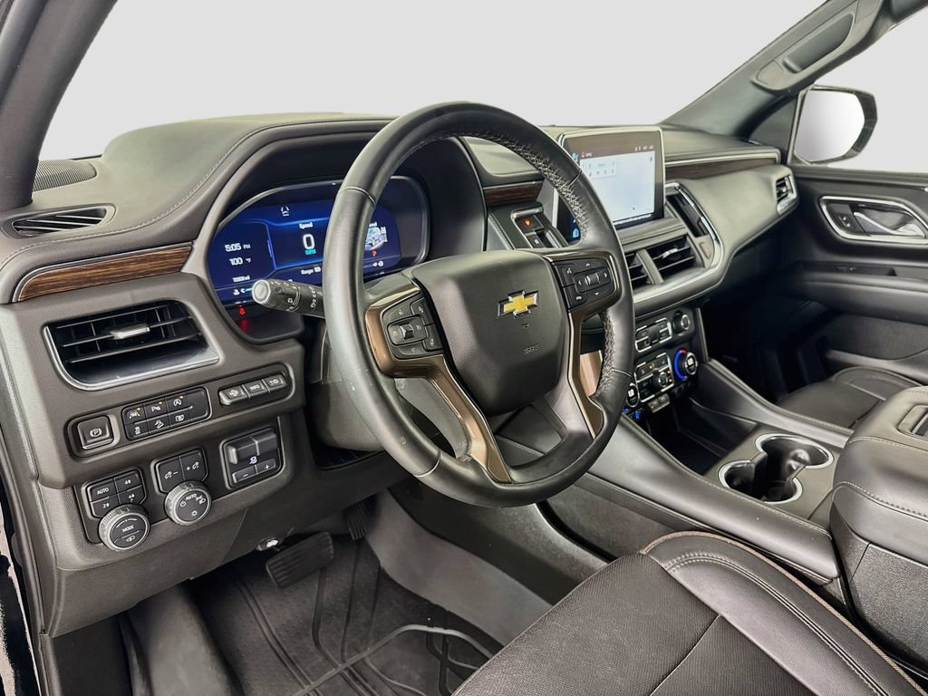 Used 2023 Chevrolet Tahoe High Country AWD/4WD image 9