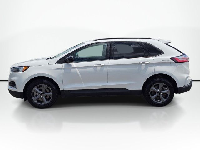 Used 2023 Ford Edge SEL w/ Sport Appearance Package AWD/4WD image 14