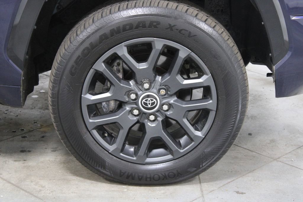 Used 2023 Toyota Tundra Platinum w/ Advanced Package image 12