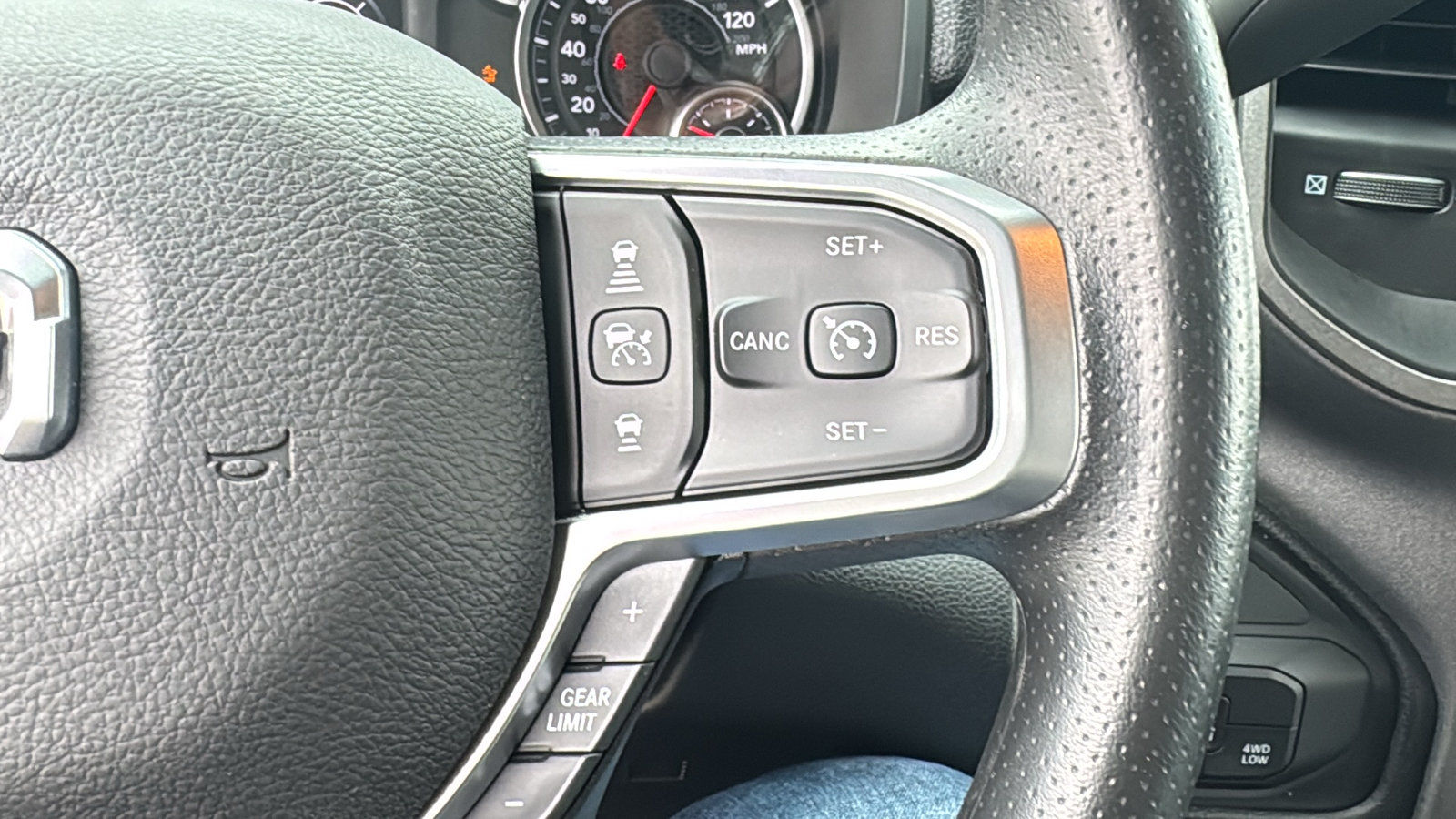 New 2026 RAM 5500 Tradesman w/ Chrome Appearance Group AWD/4WD image 22