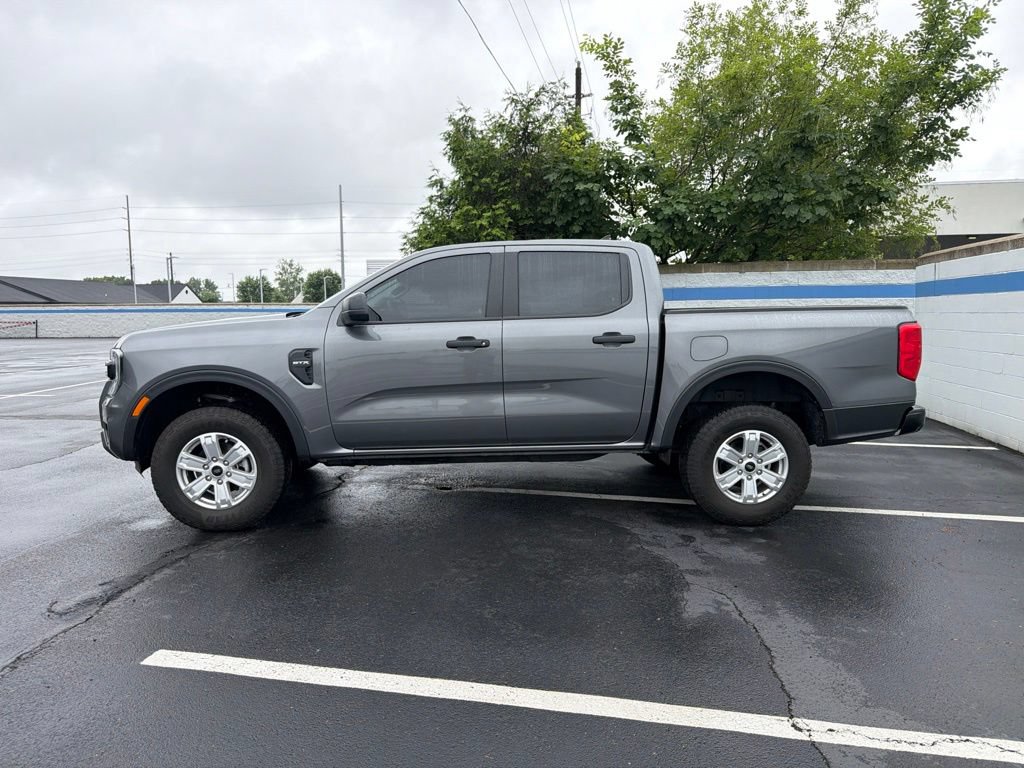 Used 2024 Ford Ranger XL RWD image 2