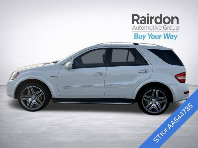 Used 2010 Mercedes-Benz ML 63 AMG 4MATIC image 4