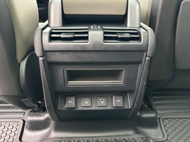 Used 2021 Land Rover Defender 110 S image 22