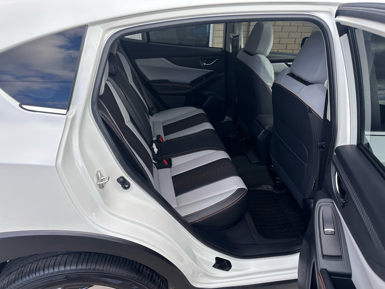 Used 2022 Subaru Crosstrek 2.5i Limited w/ Moonroof Package 2 image 14