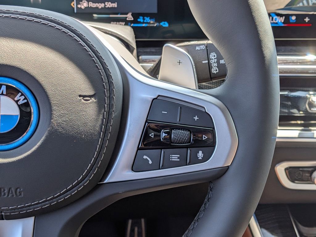 New 2026 BMW X5 xDrive50e image 33