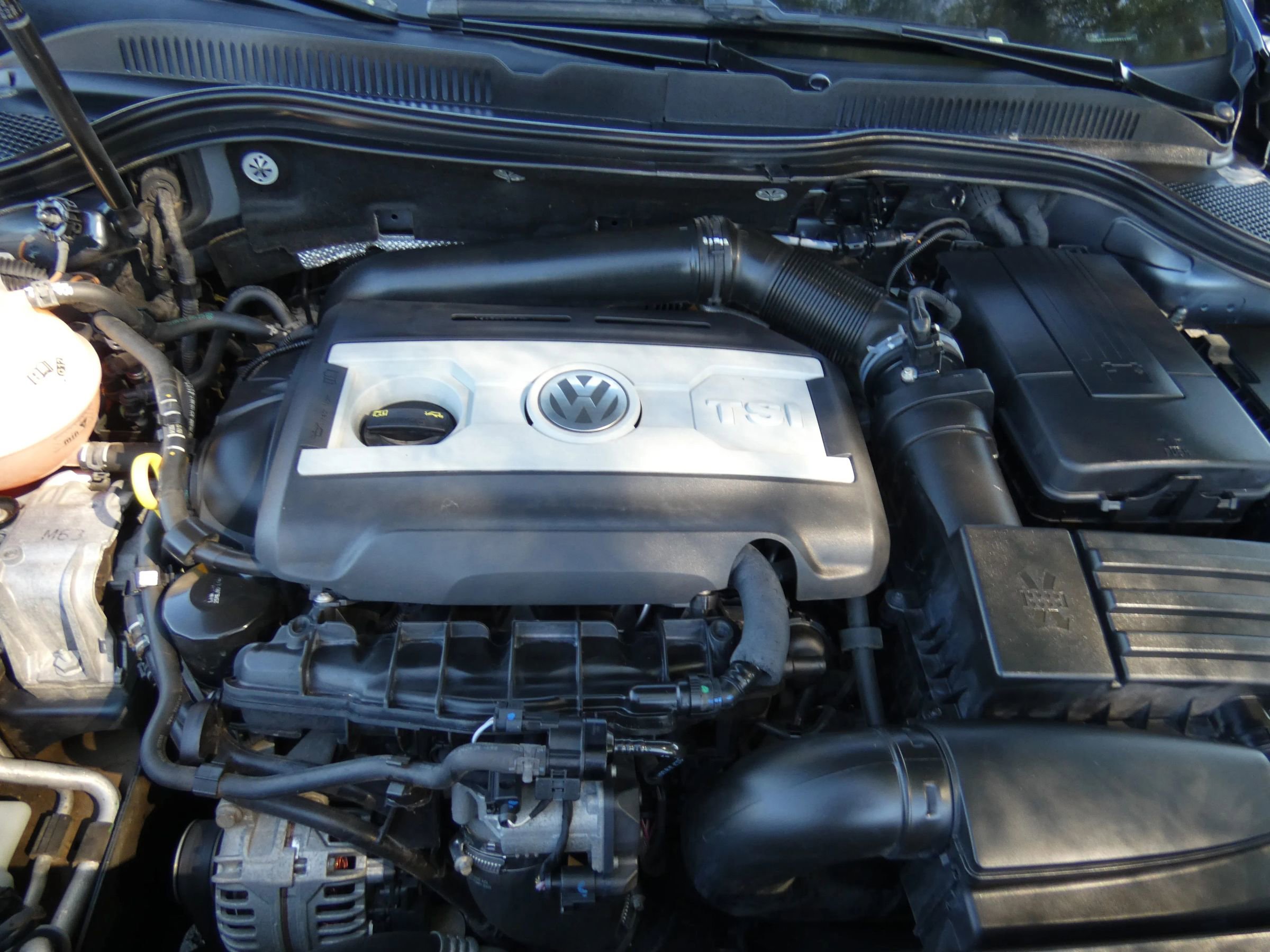 Used 2014 Volkswagen CC Sport image 78