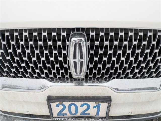 Used 2021 Lincoln Aviator Reserve w/ Elements Package Plus image 9