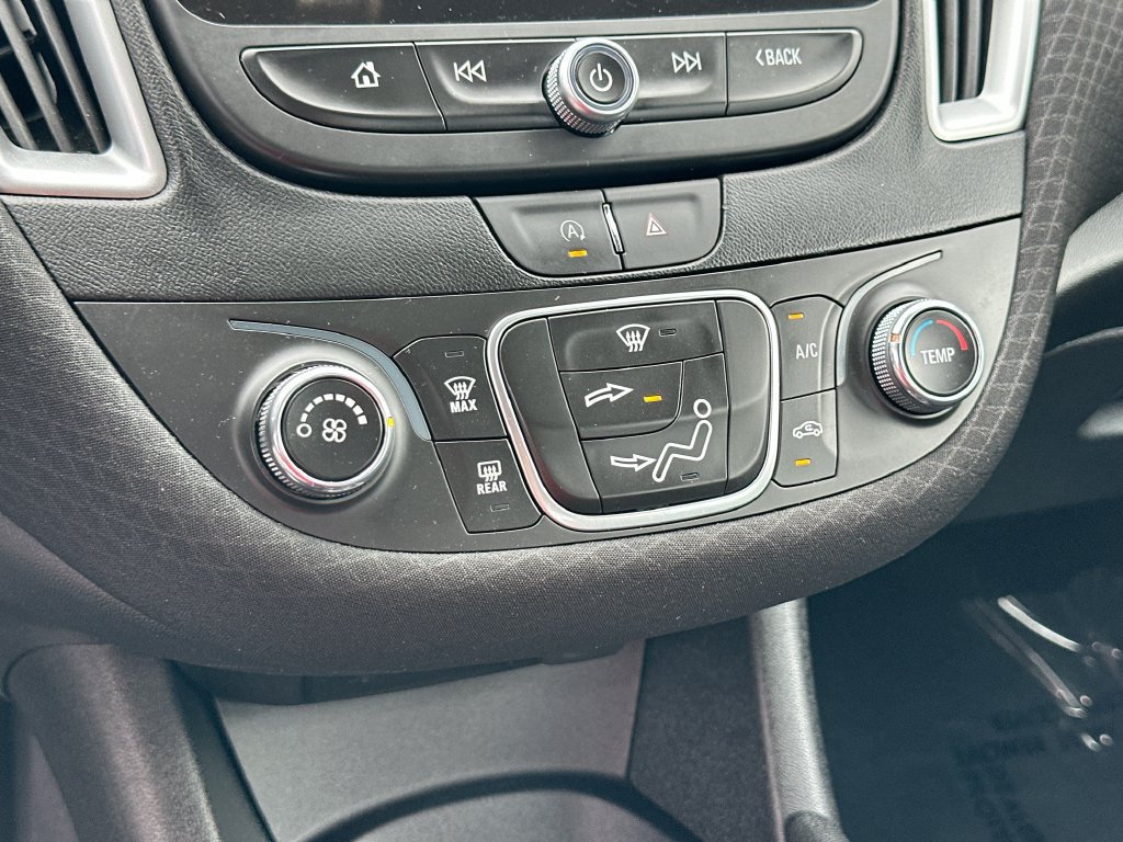 Certified 2024 Chevrolet Malibu LS FWD image 15
