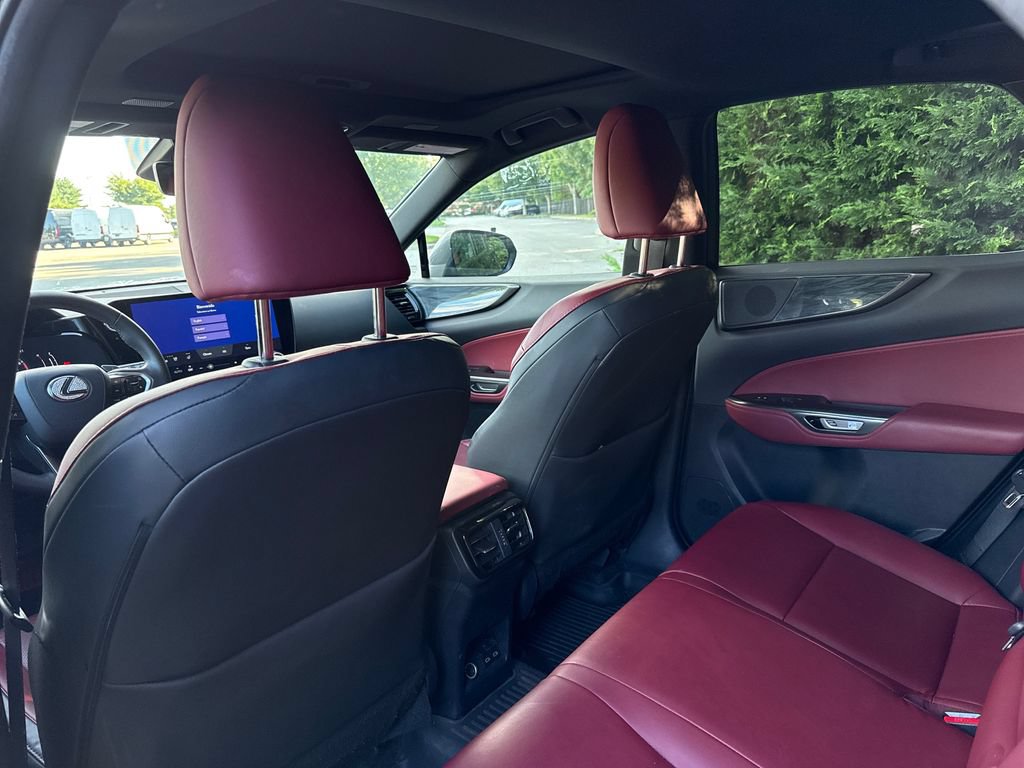Used 2024 Lexus NX 350 AWD image 9