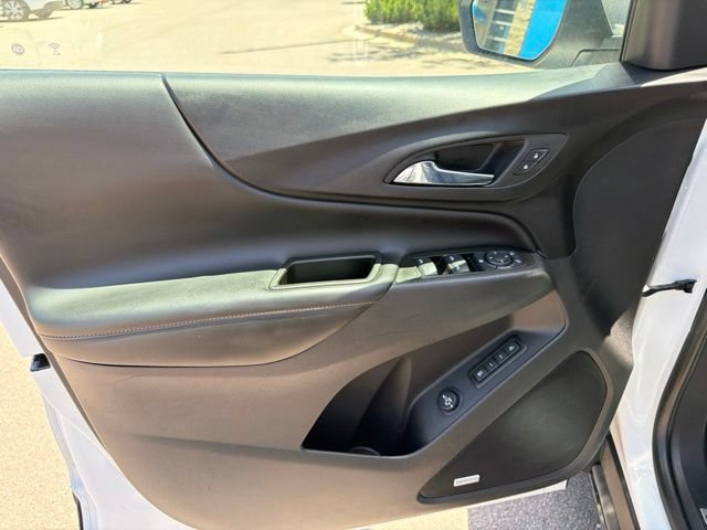 Used 2021 Chevrolet Equinox Premier AWD/4WD image 13