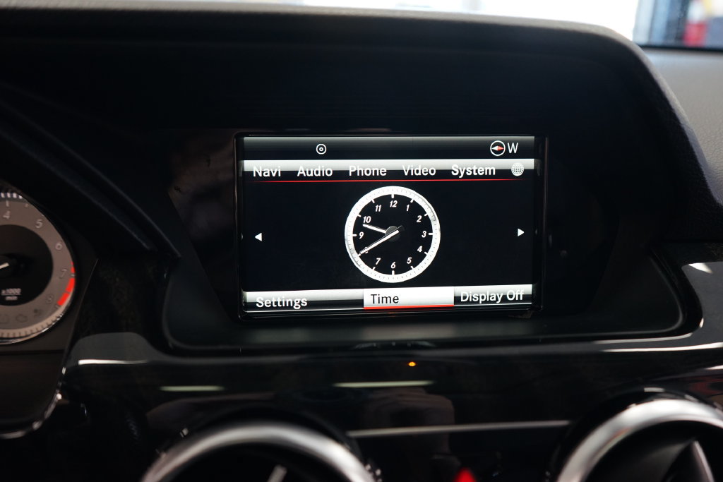 Used 2015 Mercedes-Benz GLK 350 4MATIC image 33