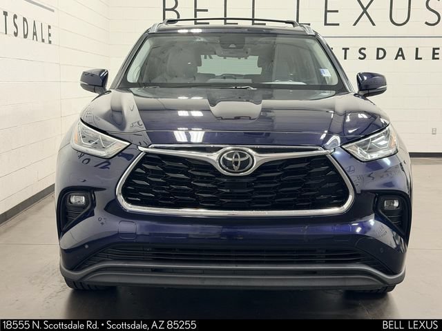 Used 2021 Toyota Highlander Limited FWD image 9