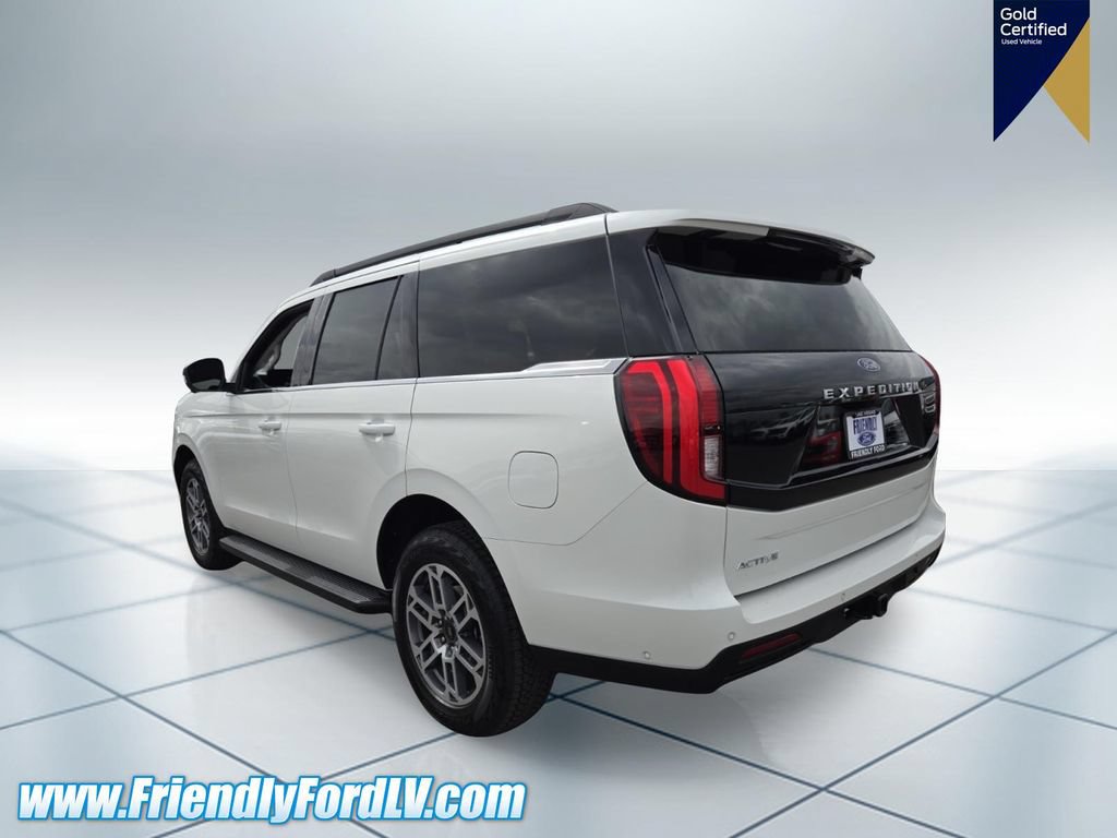 Certified 2025 Ford Expedition Active AWD/4WD image 4